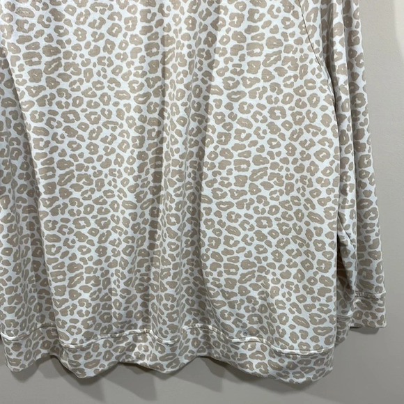 Rae Dunn “Football Mama” Leopard Print Long Sleeve 1X - Picture 10 of 15